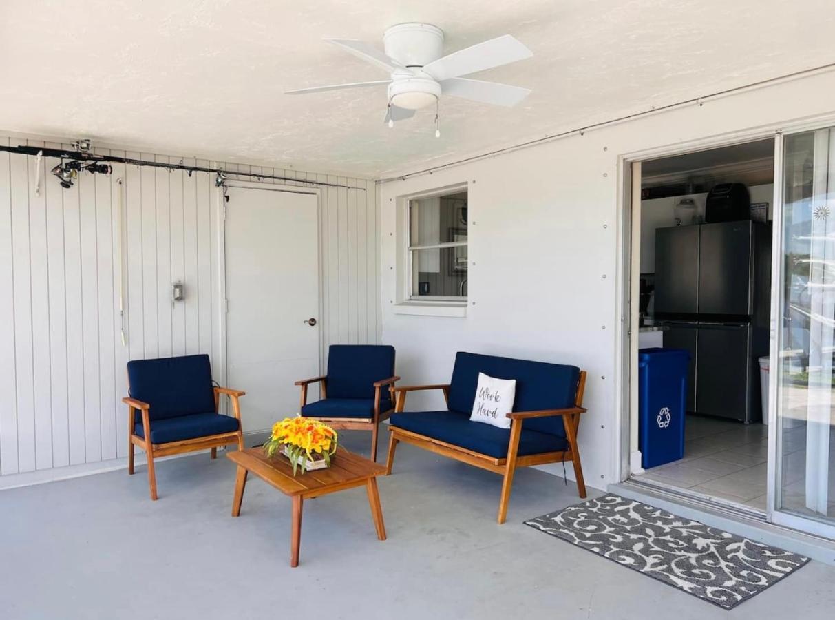 Cheerful Home With Two Bedrooms ケープコーラル エクステリア 写真